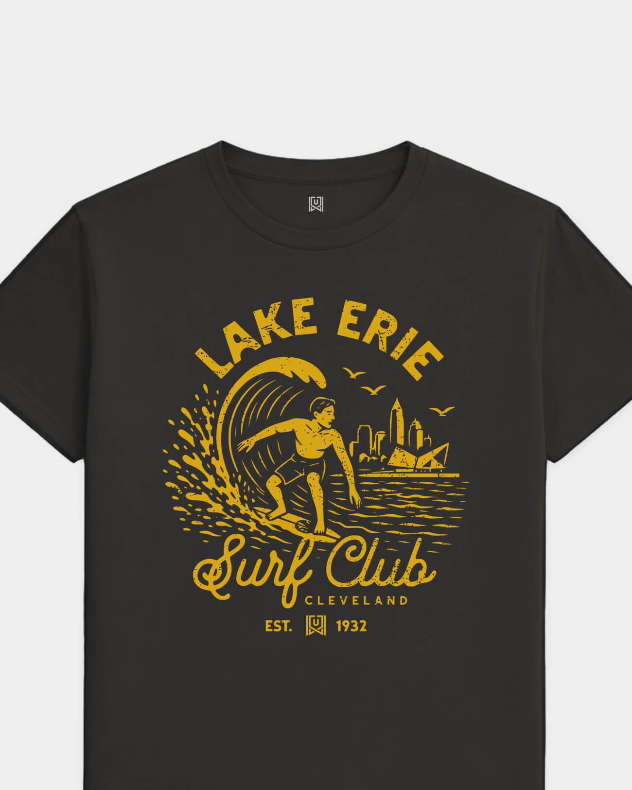 mockup-flatlay_T_Surf-Club---All-Sports_Cleveland_OH_Cavs_Team-On-Washed-Black_rel-20260602_id-QW5SNX6.jpg