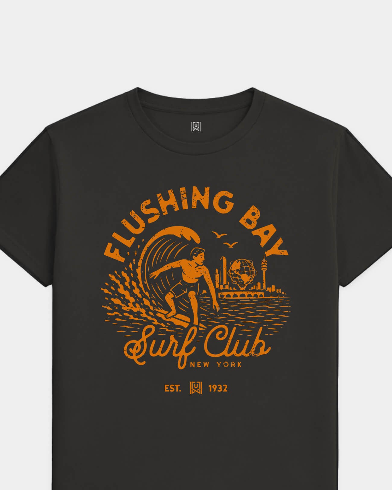 mockup-flatlay_T_Surf-Club---All-Sports_New-York_NY_Mets_Team-On-Washed-Black_rel-20260602_id-2DD83QU.jpg
