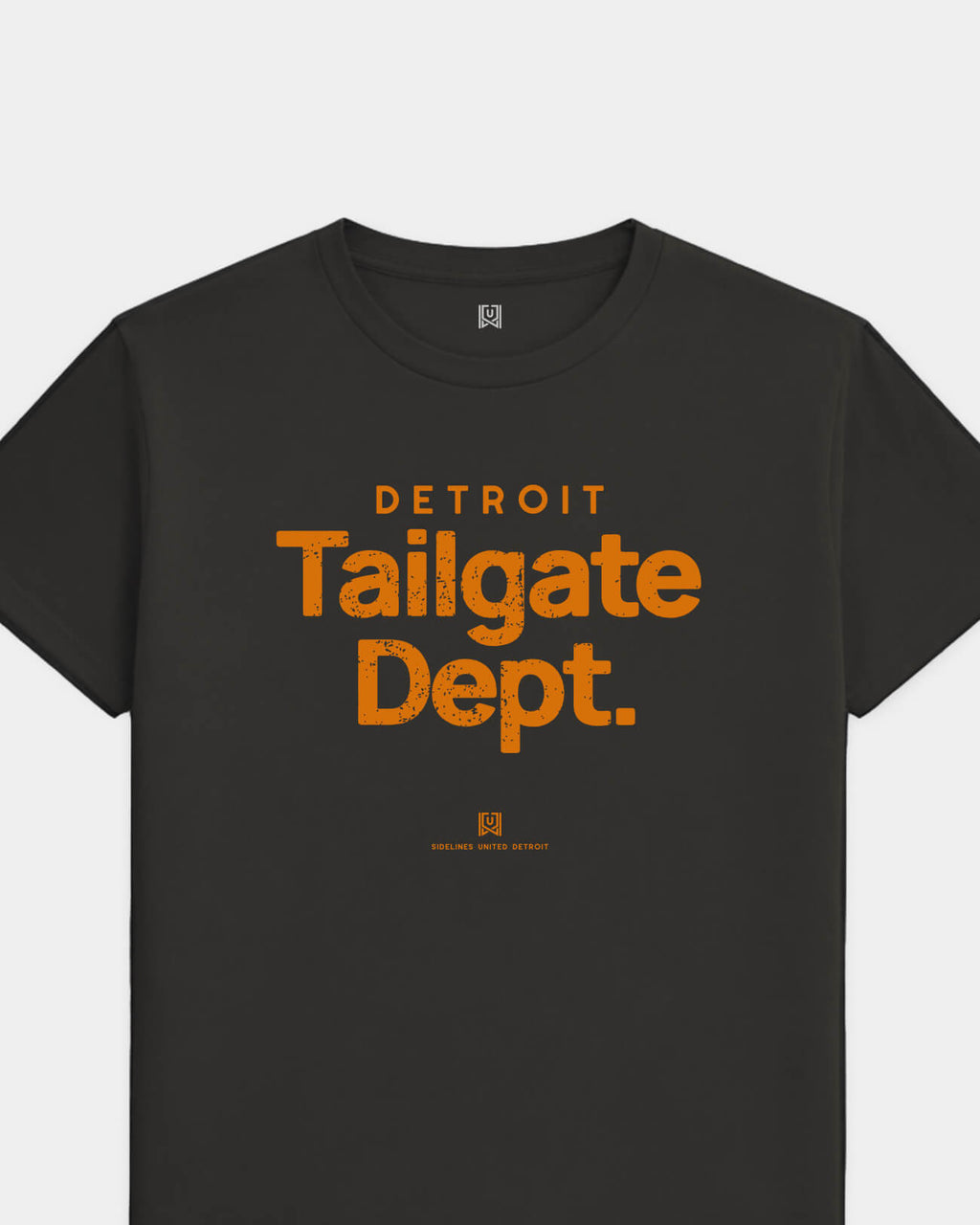 mockup-flatlay_T_Tailgate-Dept---All-Sports_Detroit_MI_Tigers_Team-On-Washed-Black_rel-20260602_id-926H9A2.jpg